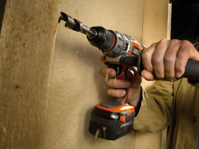 AEG BSB18LI 18v Hammer Drill