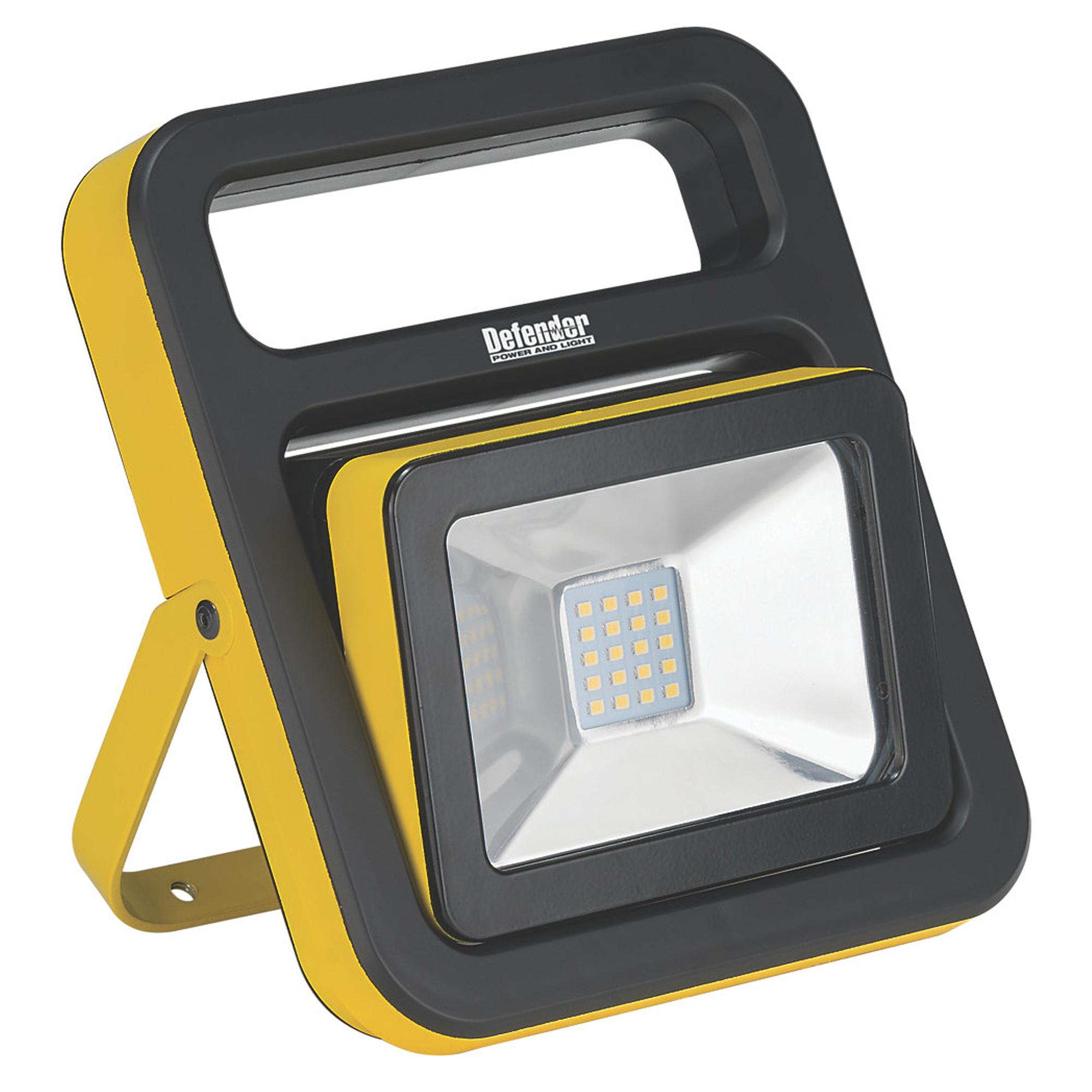 Defender 20W Slimline LED Rechargeable Floodlight E206010 Price Comparisons | Compare The Build