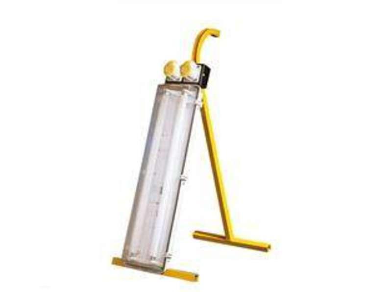Defender 110v Twin Fluorescent Light Price Comparisons | Compare The Build