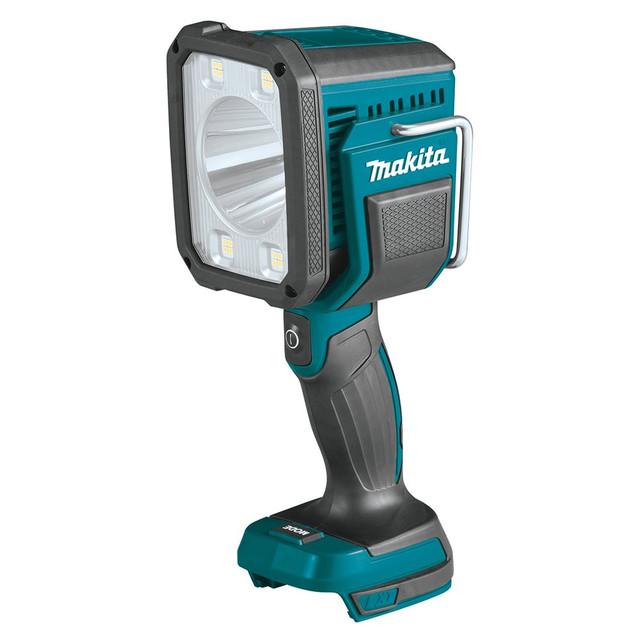 Makita DML812 18V LXT Cordless Flashlight Body Only Price Comparisons | Compare The Build