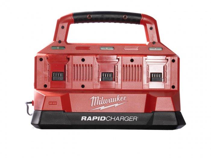 Milwaukee M18PC6 M18 PACKOUT Six Bay Rapid Charger 240V Price Comparisons | Compare The Build