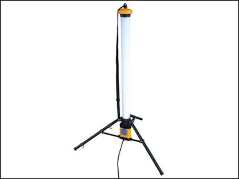 Faithfull Led 36W 900mm Tripod Up Light 110v Price Comparisons | Compare The Build